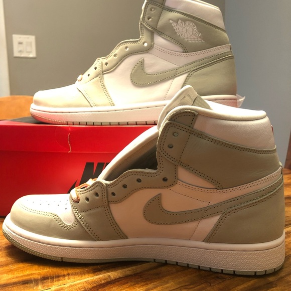 Nike Air Jordan 1 High OG - Seafoam Green - Picture 6 of 13